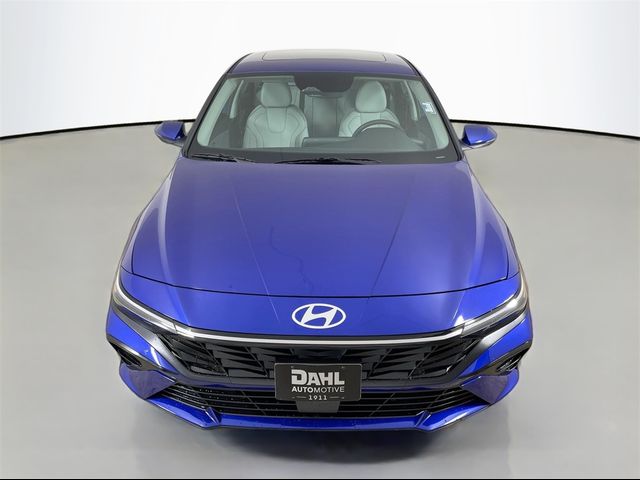 2025 Hyundai Elantra Limited