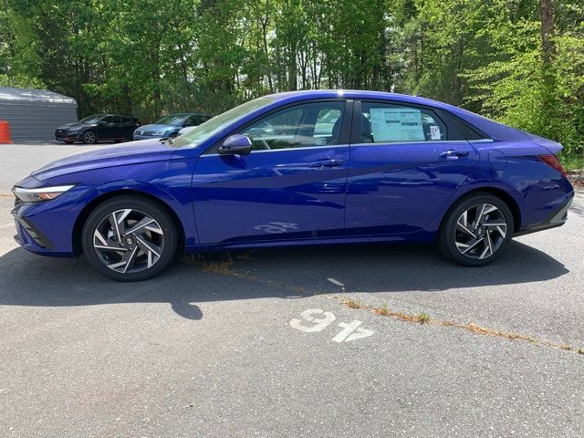 2025 Hyundai Elantra Limited