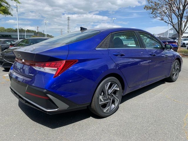 2025 Hyundai Elantra Limited