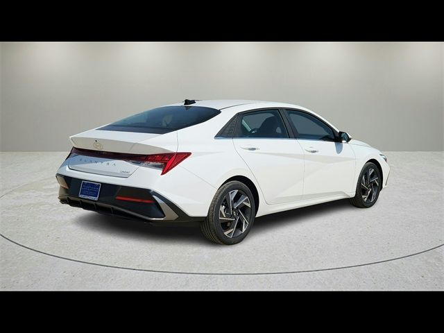 2025 Hyundai Elantra Limited