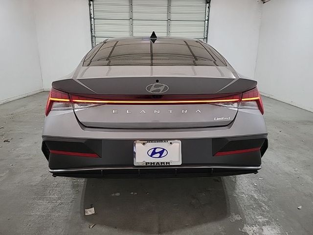 2025 Hyundai Elantra Limited