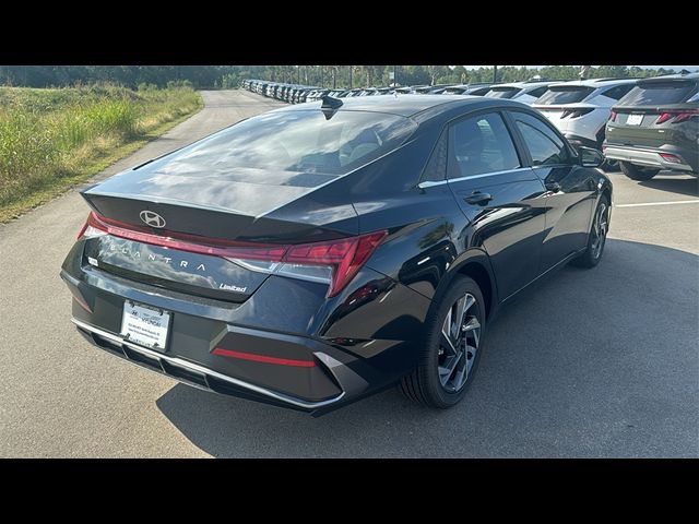 2025 Hyundai Elantra Limited