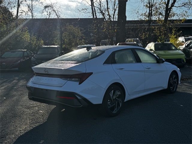 2025 Hyundai Elantra Limited