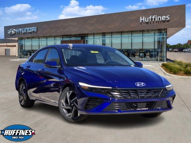 2025 Hyundai Elantra Limited