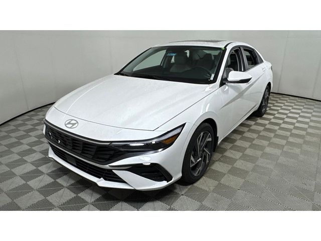 2025 Hyundai Elantra Limited