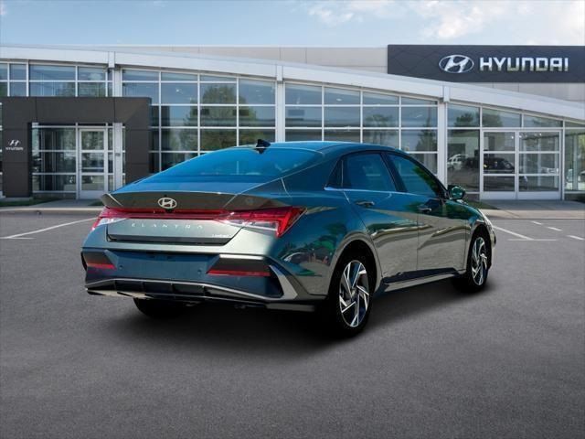 2025 Hyundai Elantra Limited