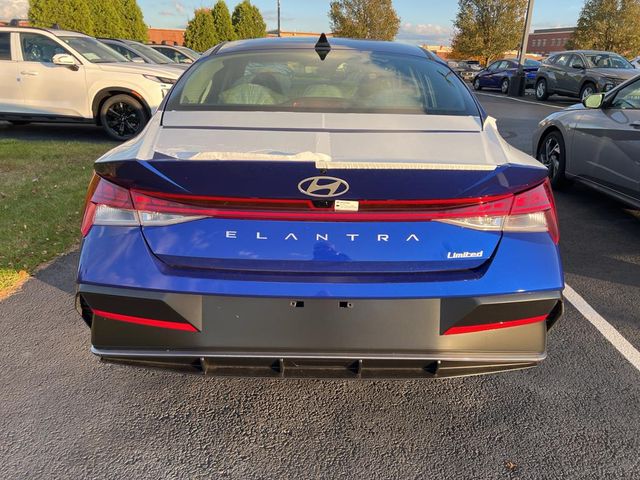 2025 Hyundai Elantra Limited