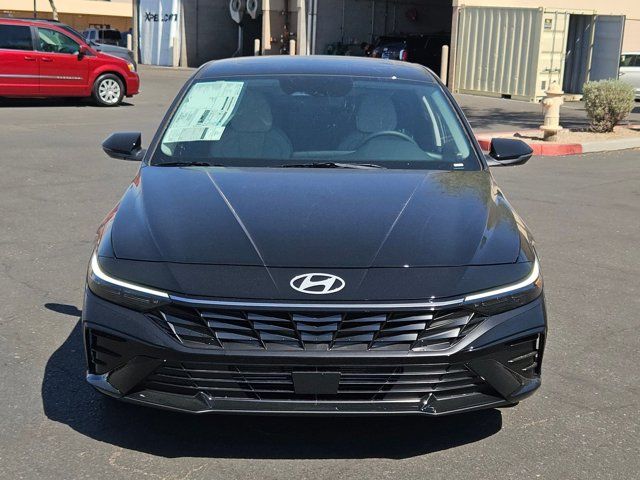 2025 Hyundai Elantra Limited