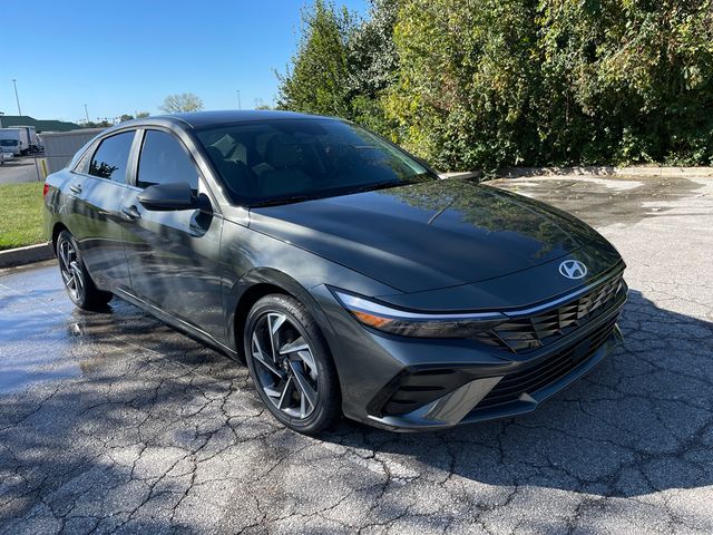 2025 Hyundai Elantra Limited