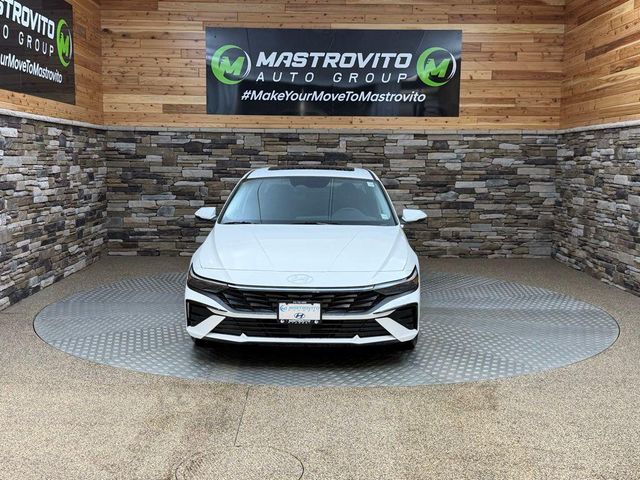 2025 Hyundai Elantra Limited