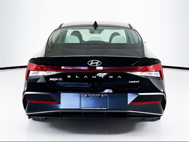 2025 Hyundai Elantra Limited