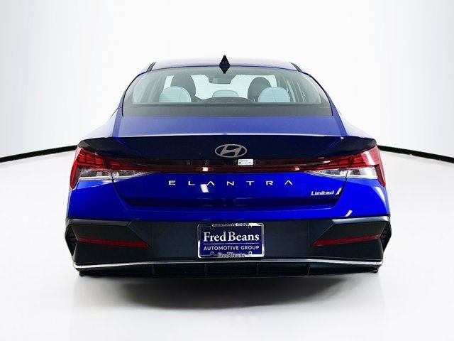 2025 Hyundai Elantra Limited