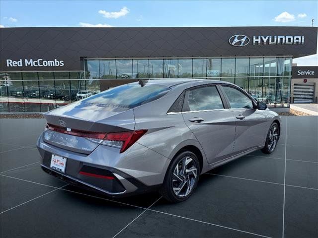 2025 Hyundai Elantra Limited