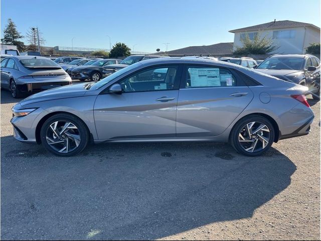 2025 Hyundai Elantra Limited