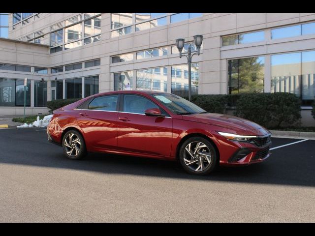 2025 Hyundai Elantra Limited