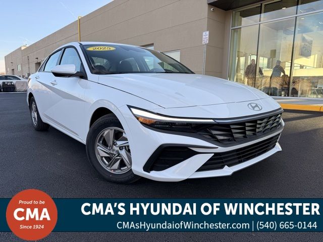 2025 Hyundai Elantra SE