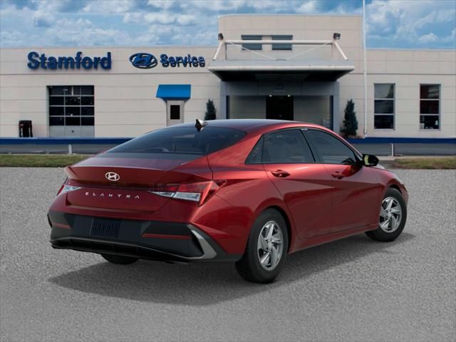 2025 Hyundai Elantra SE