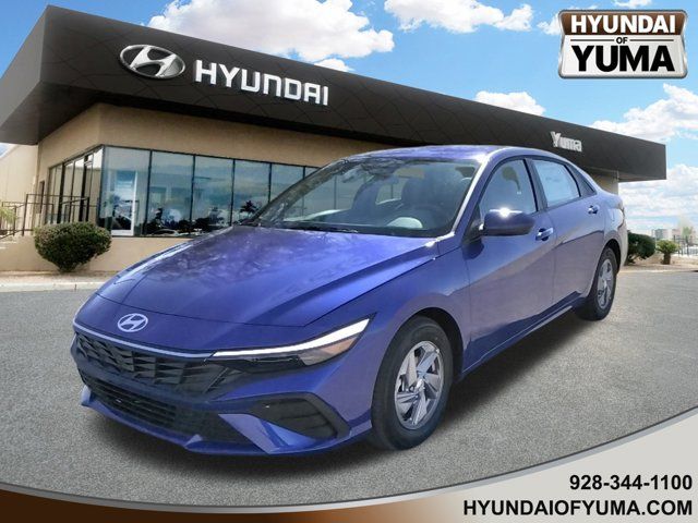 2025 Hyundai Elantra SE