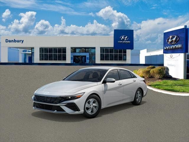 2025 Hyundai Elantra SE