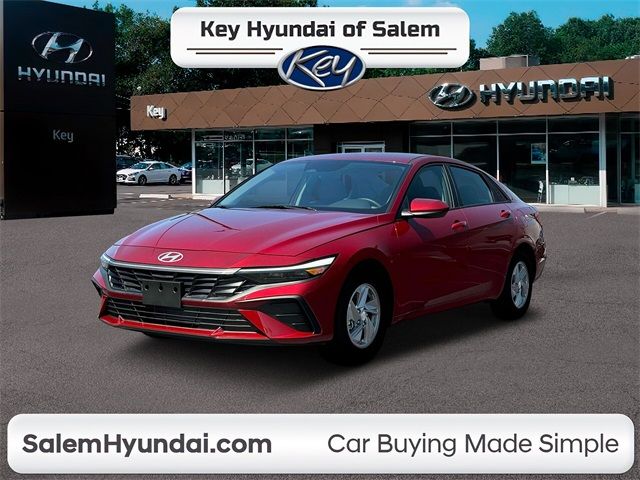 2025 Hyundai Elantra SE