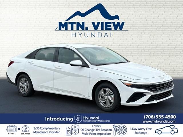 2025 Hyundai Elantra SE