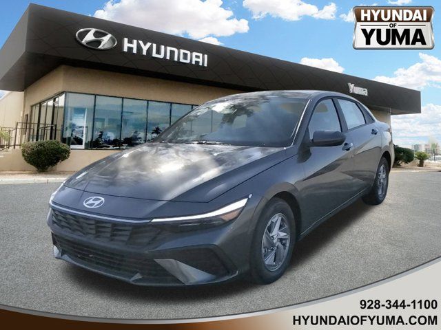 2025 Hyundai Elantra SE