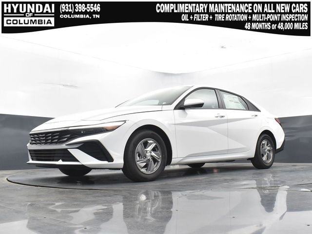 2025 Hyundai Elantra SE
