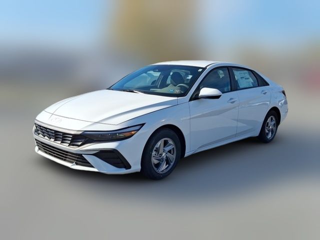 2025 Hyundai Elantra SE