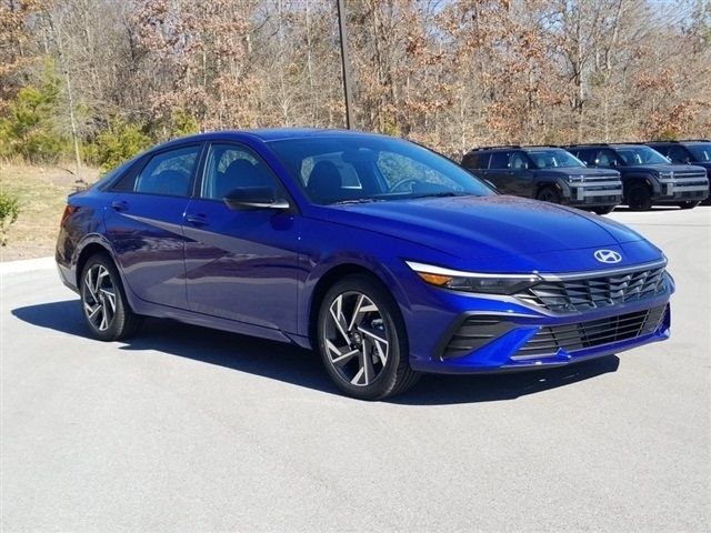 2025 Hyundai Elantra SEL Sport