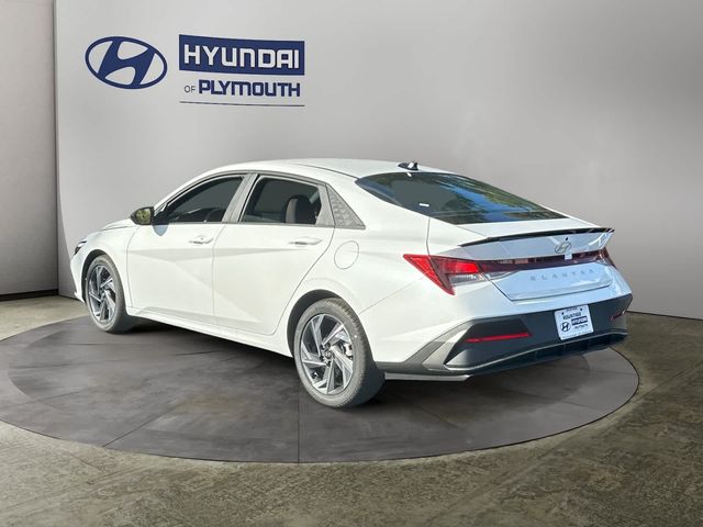 2025 Hyundai Elantra SEL Convenience