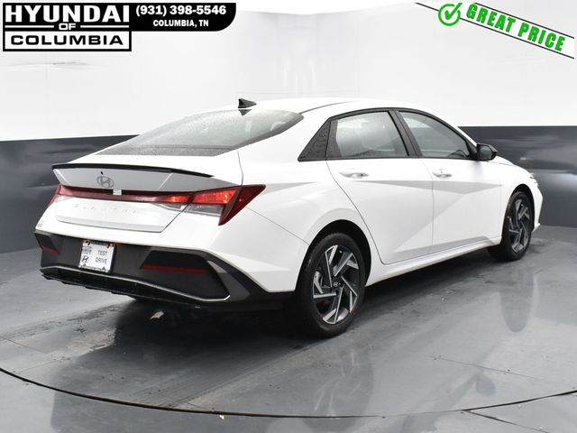 2025 Hyundai Elantra SEL Sport