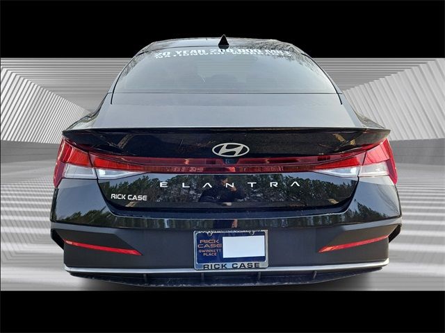 2025 Hyundai Elantra SEL Sport