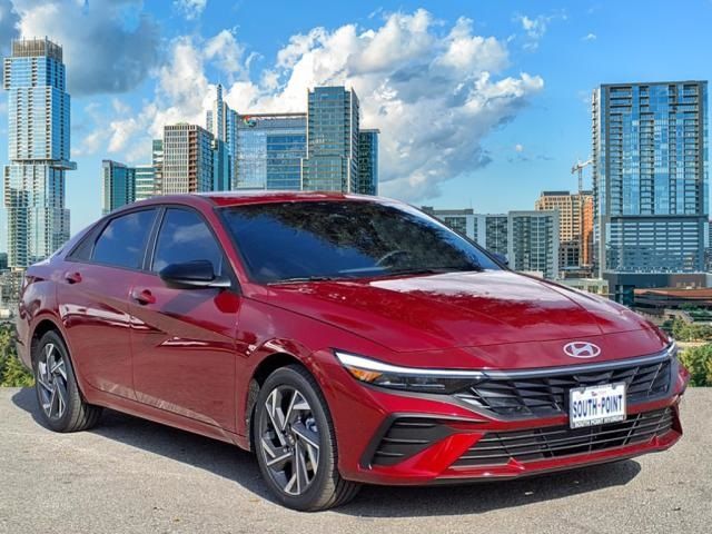 2025 Hyundai Elantra SEL Sport