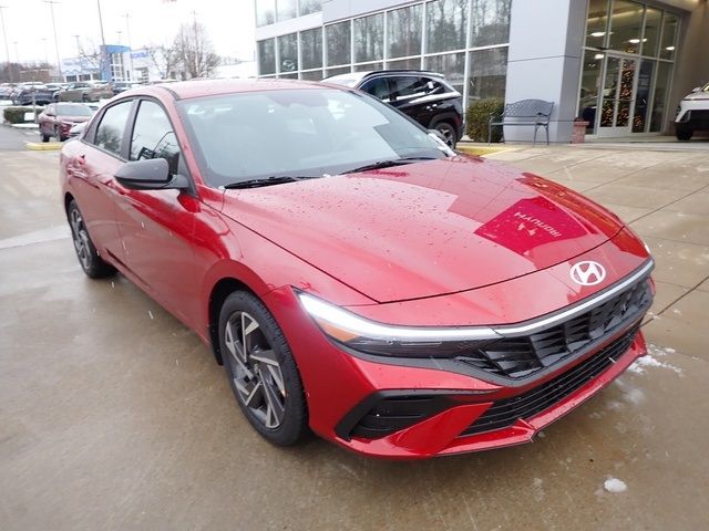 2025 Hyundai Elantra SEL Sport