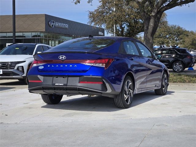 2025 Hyundai Elantra SEL Sport