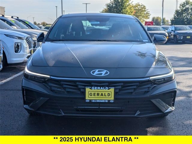 2025 Hyundai Elantra SEL Sport