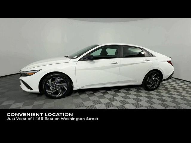2025 Hyundai Elantra SEL Sport