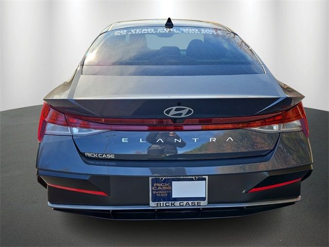 2025 Hyundai Elantra SEL Convenience