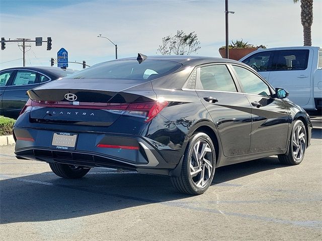 2025 Hyundai Elantra SEL Convenience