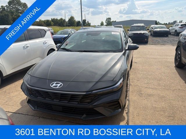 2025 Hyundai Elantra SEL Convenience