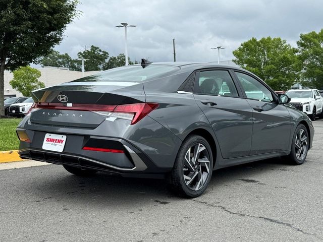 2025 Hyundai Elantra SEL Convenience