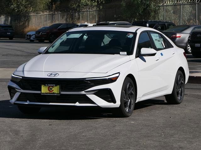 2025 Hyundai Elantra SEL Convenience