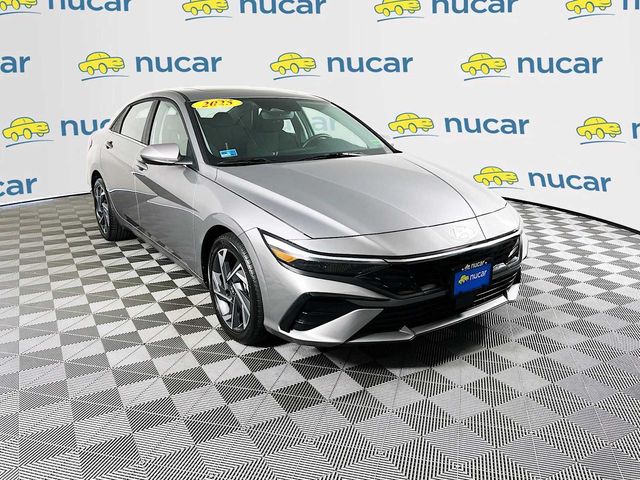 2025 Hyundai Elantra SEL Convenience