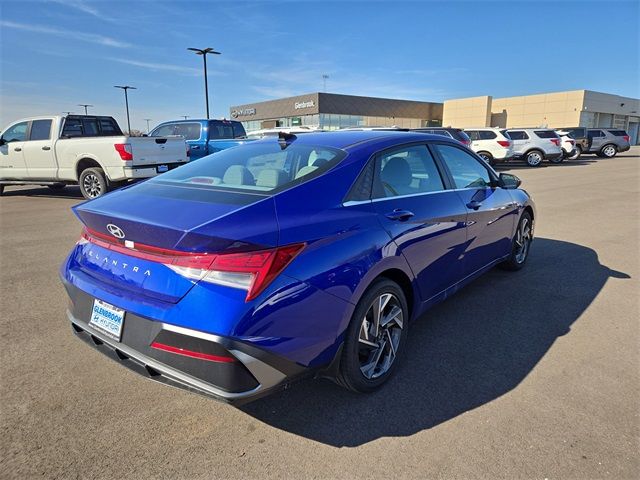 2025 Hyundai Elantra SEL Convenience