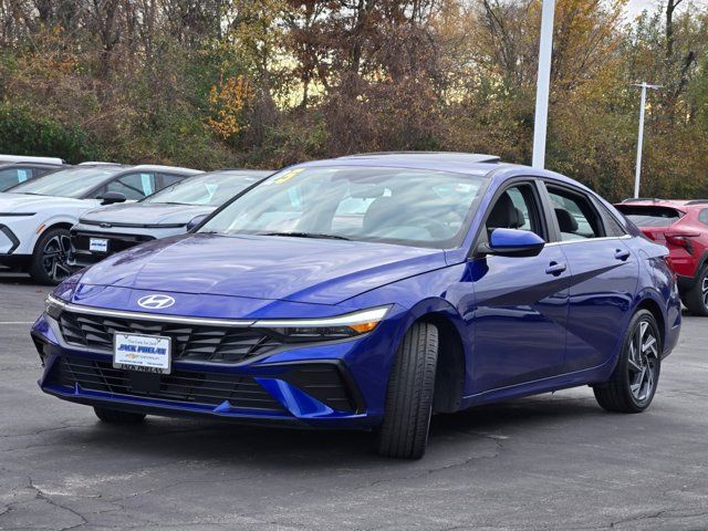 2025 Hyundai Elantra SEL Convenience