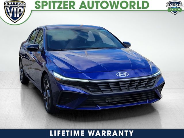 2025 Hyundai Elantra SEL Sport