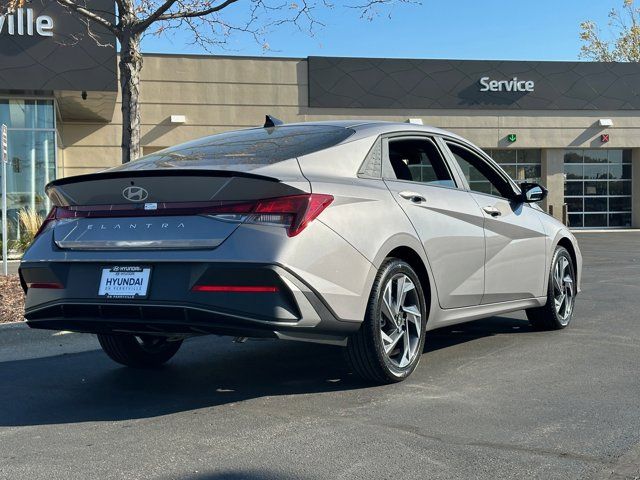 2025 Hyundai Elantra SEL Sport