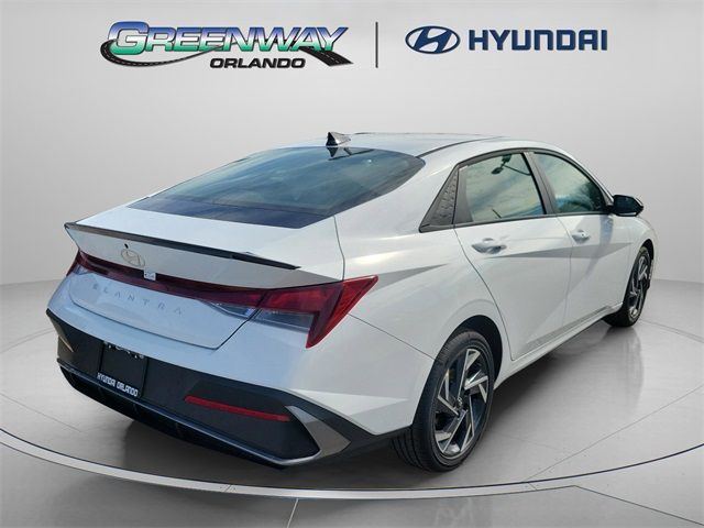 2025 Hyundai Elantra SEL Sport