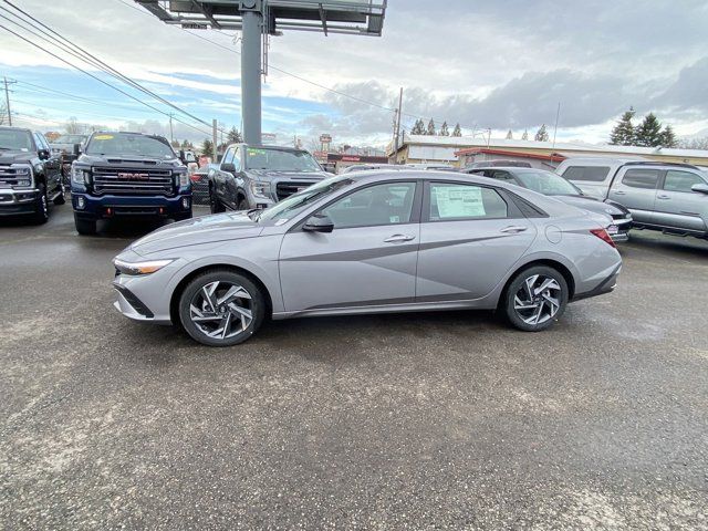 2025 Hyundai Elantra SEL Sport