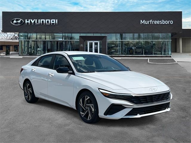 2025 Hyundai Elantra SEL Sport